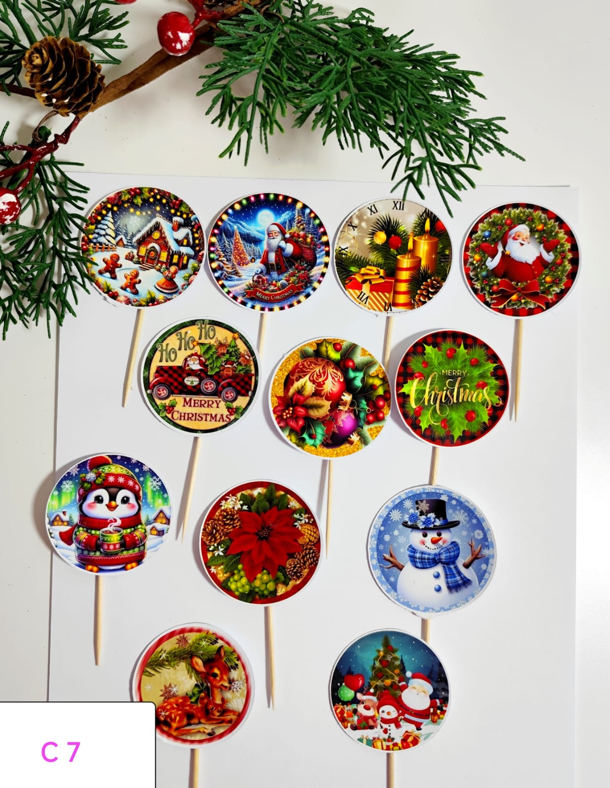 Paquete de figuras navideñas para cupcakes 4